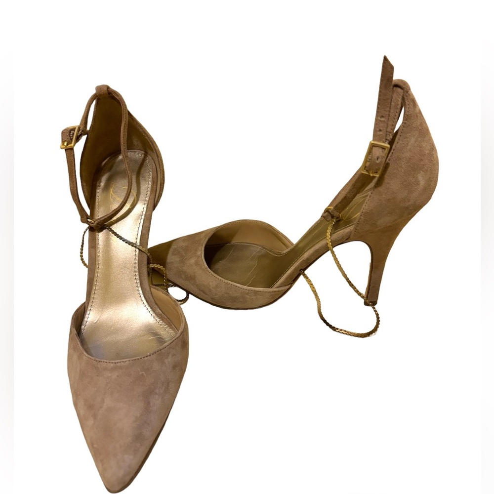 Vero Cuoio Tan Suede Heels with gold chain size 5.5 - Picture 6 of 10